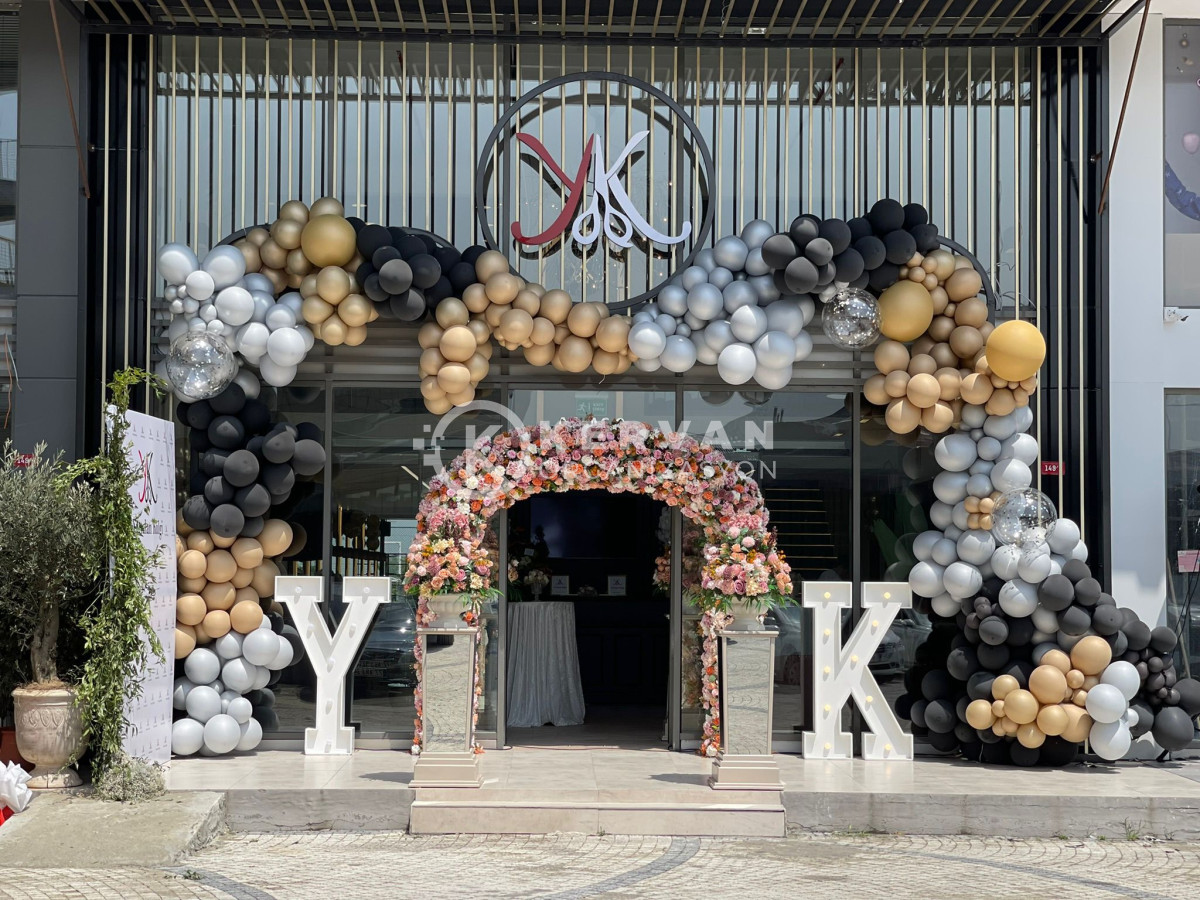 Açılış Organizasyonu Süslemeleri