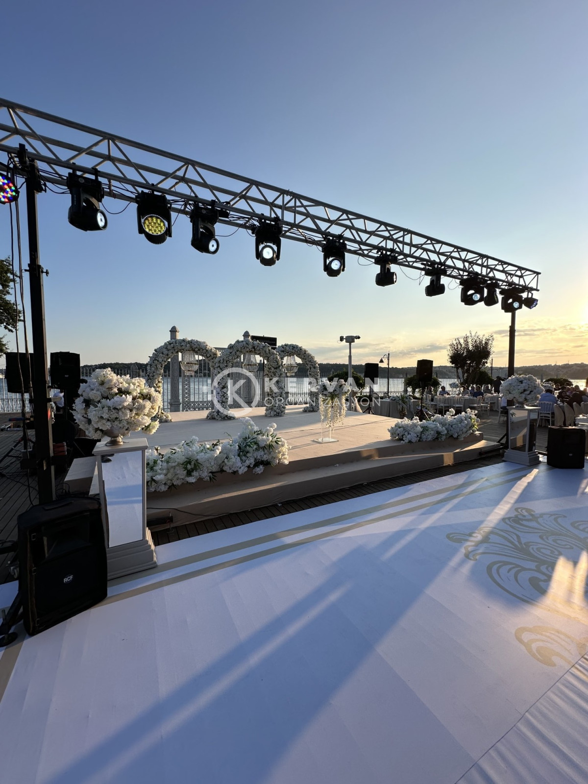 Düğün Organizasyonu İki Bacaklı Truss