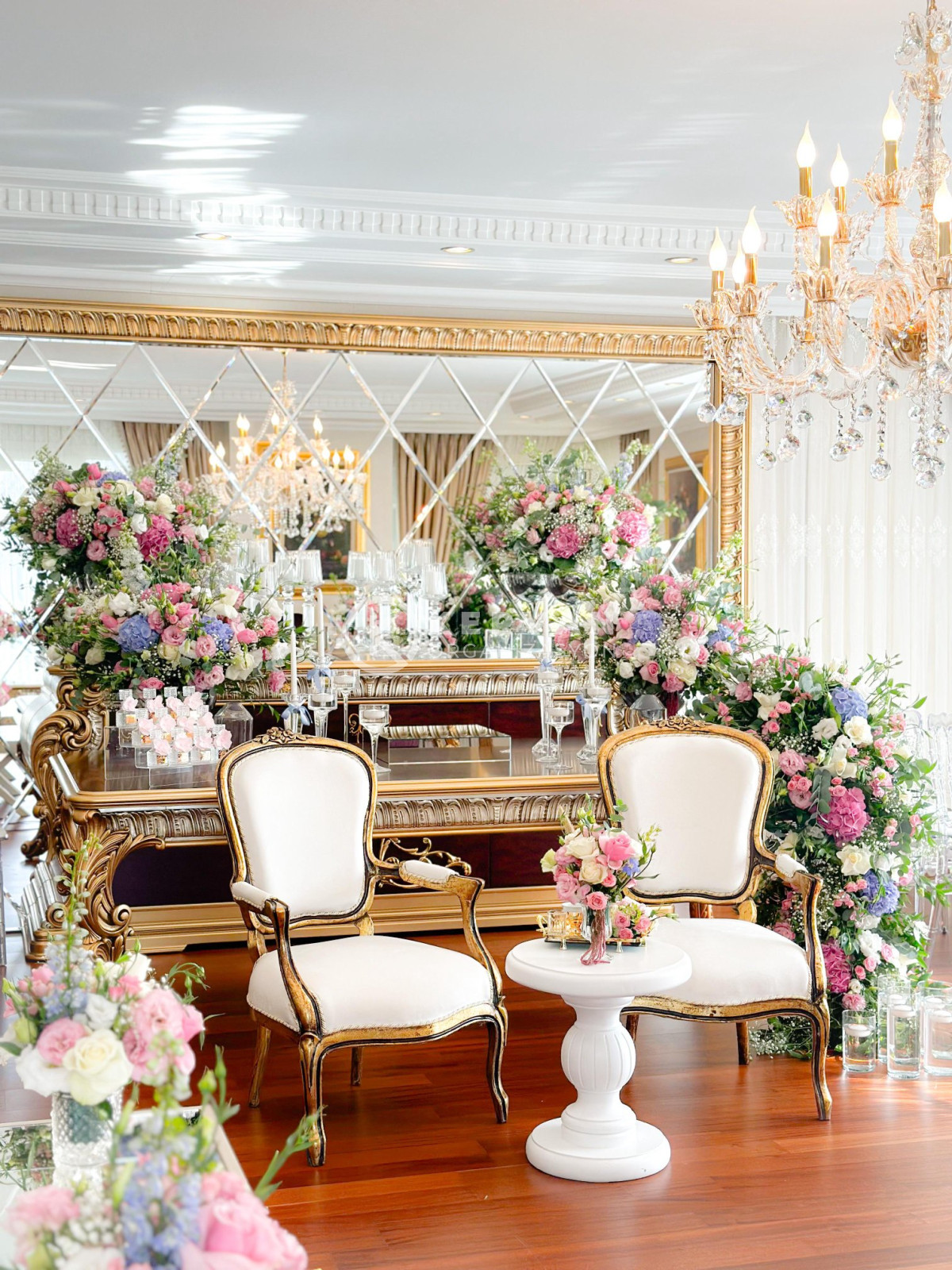 Evde Nişan Konsepti