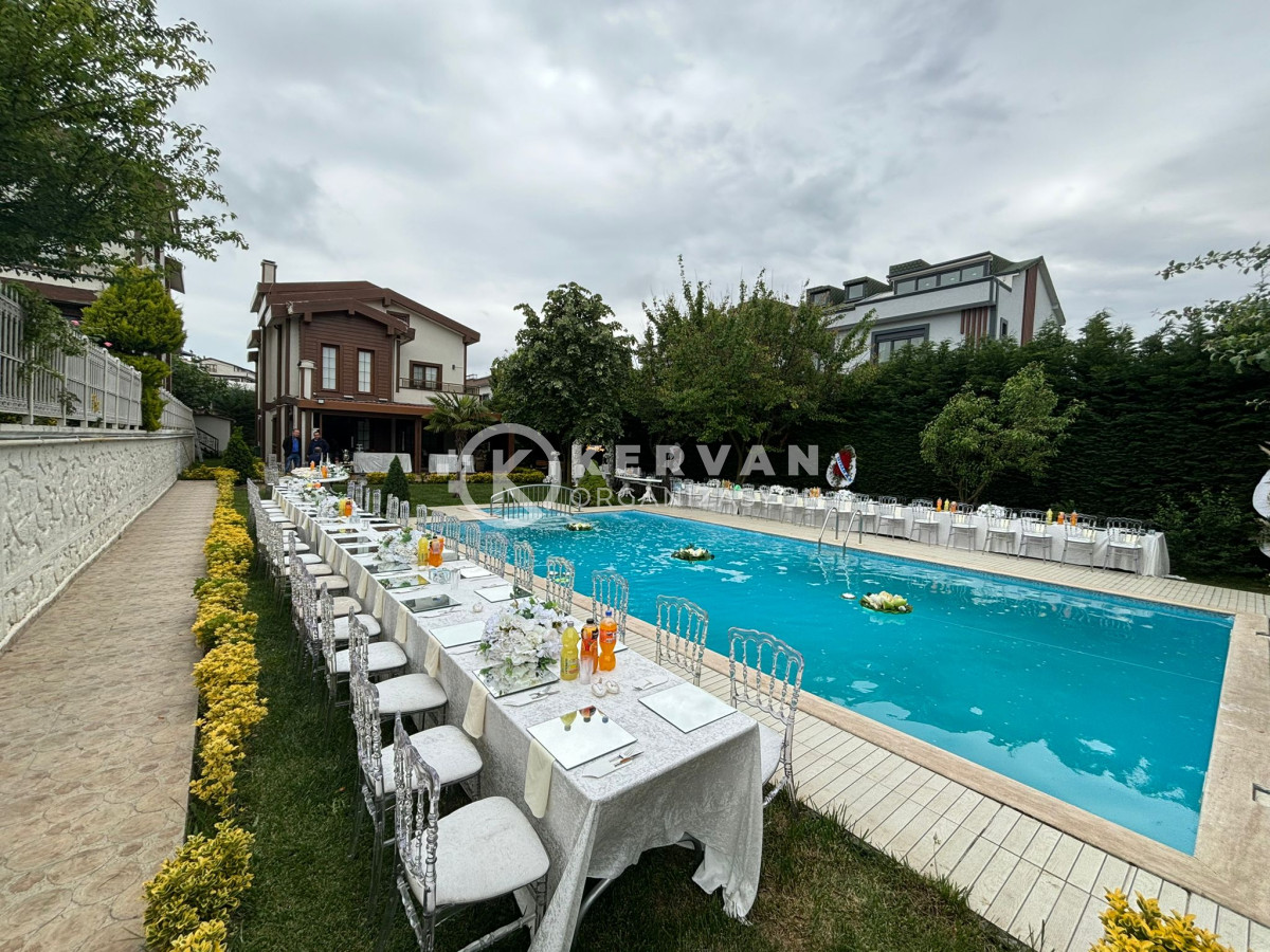 Havuz Başında Açık Alan Nişan Organizasyonu