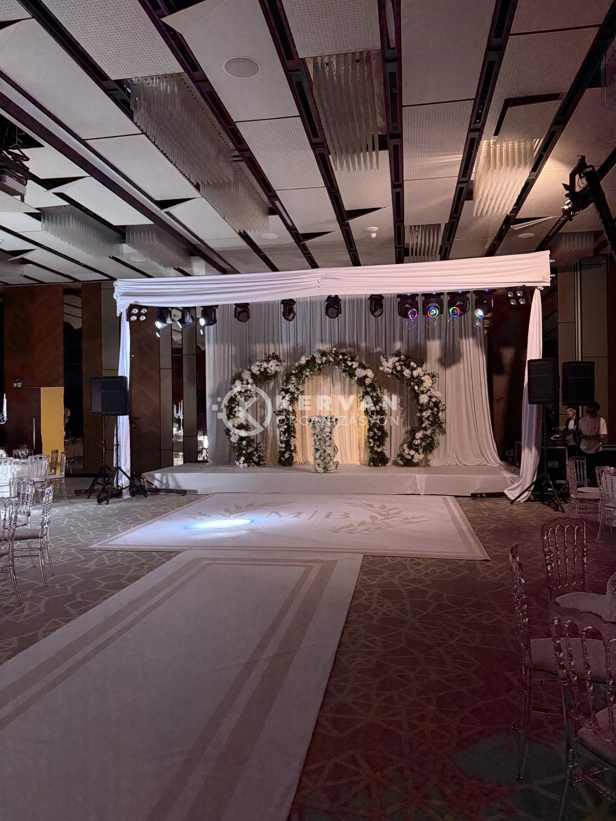 İstanbul İki Bacaklı Truss Kiralama