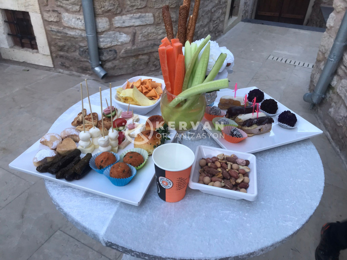 Kokteyl Catering Hizmeti