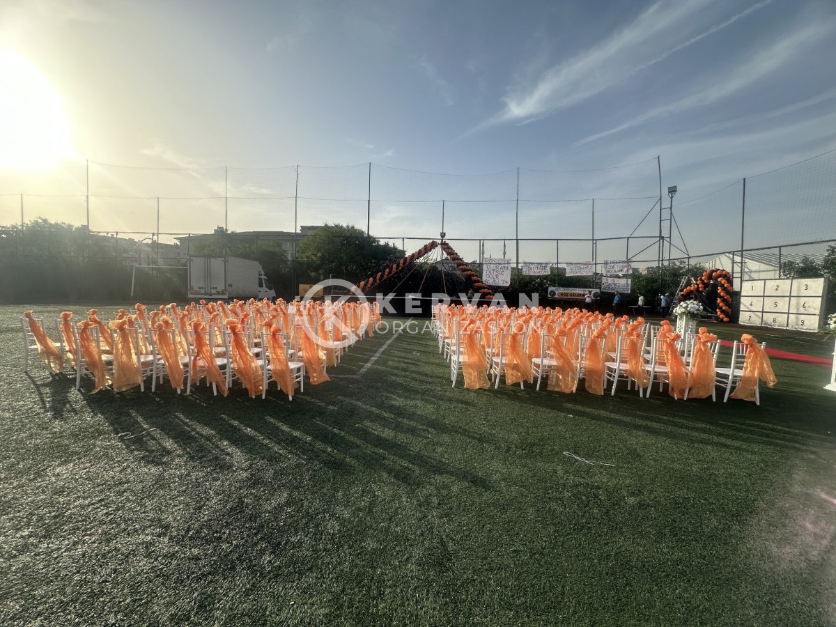 Mezuniyet Töreni Organizasyonu Sandalye Kiralama