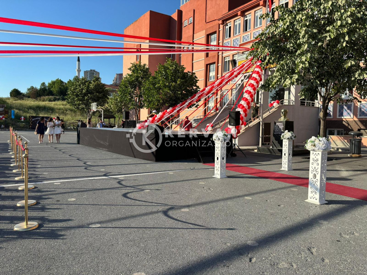 Mezuniyet Töreni Organizasyonu Süslemeleri