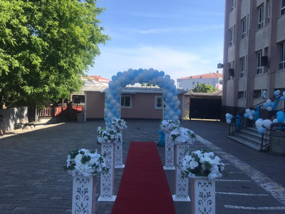 Mezuniyet Töreni Organizasyonu Balon ve Yol Süsleme