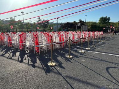 Mezuniyet Töreni Organizasyonu Sandalye Temini ve Süslemeleri