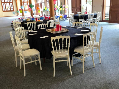 Şişli Bölgesi Masa ve Sandalye Kiralama